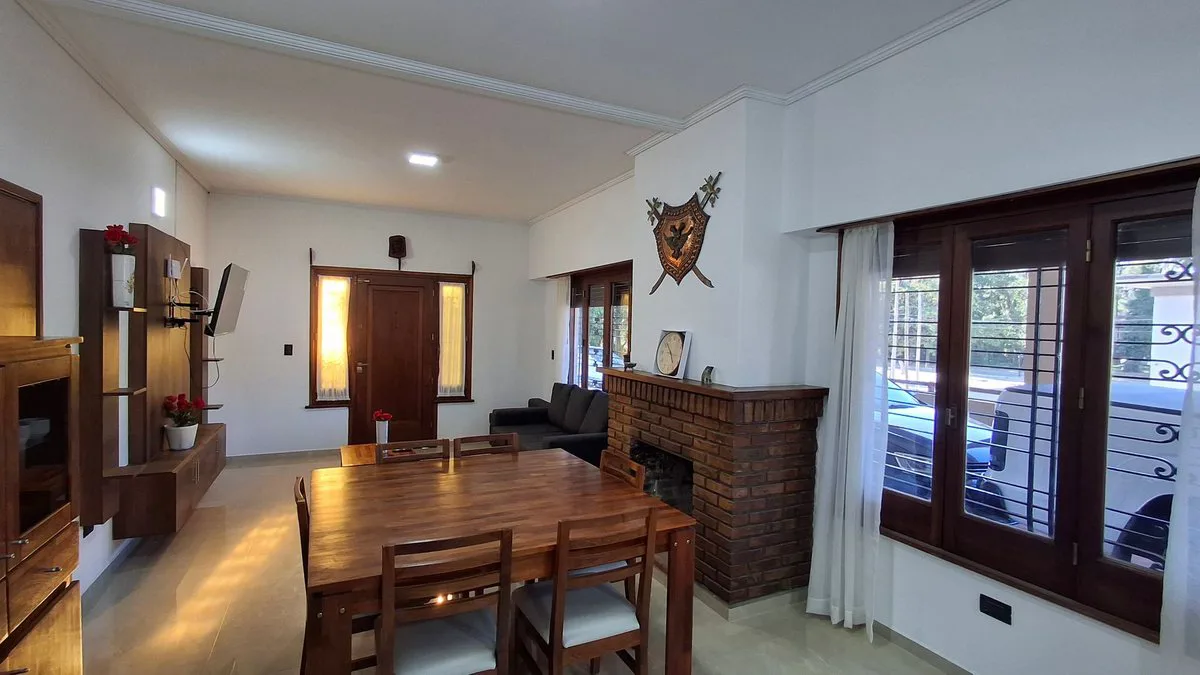 VENTA CASA Y DEPARTAMENTO VALERIA DEL MAR PINAMAR foto 5