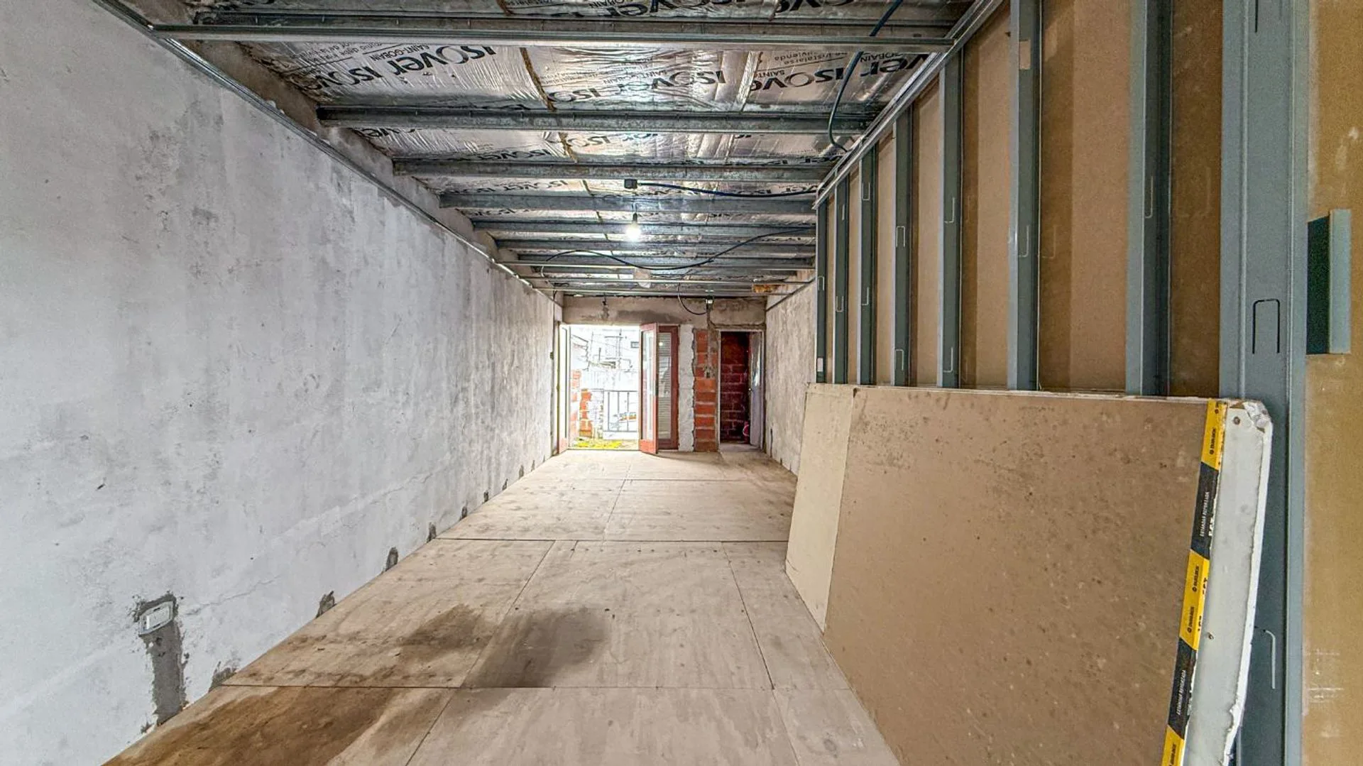 VENTA PH DUPLEX ZONA POMPEYA A TERMINAR 50% foto 3