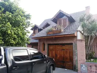 Chalet 4 dormitorios en Banfield foto 2
