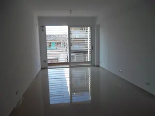 VENTA DE DPTO MONOAMBIENTE, ZONA CHILAVERT foto 1