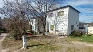 Complejo de departamentos en venta - Tanti foto 4