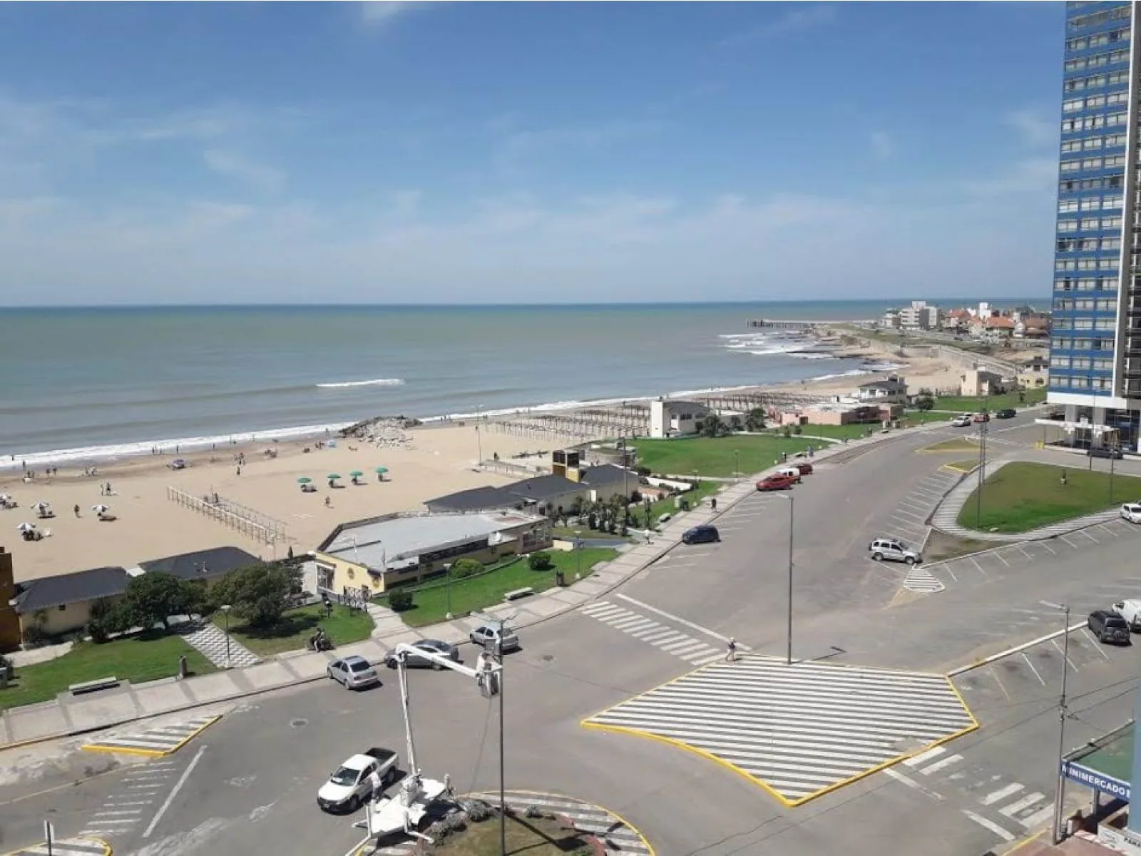 Bright Studio with Ocean View in Miramar, Playa I Building, 6th Floor – photo 9 of 12