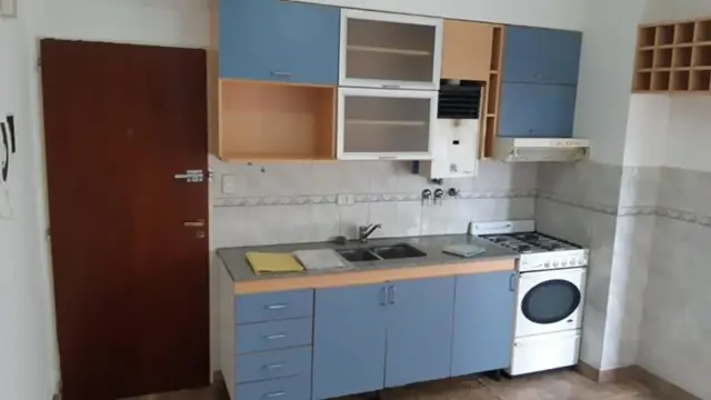 DTO 2 AMB. INTERNO (AV.VELEZ SARSFIELD 451) C.MADERO