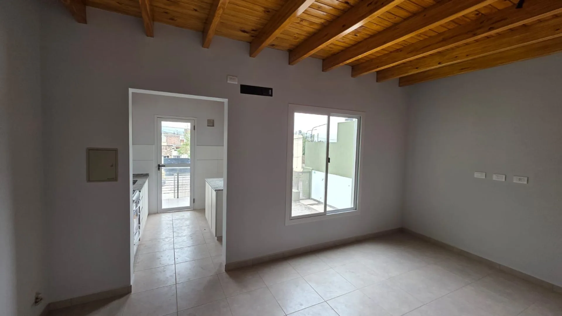DEPARTAMENTO 2 DORMITORIOS 2 BAÑOS GUAYMALLEN foto 3