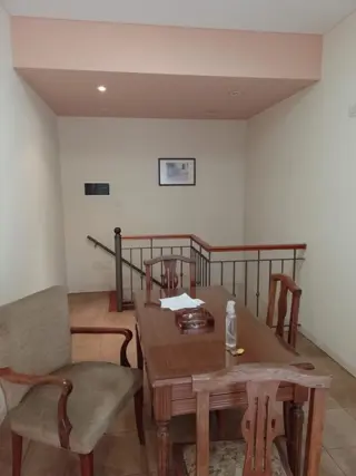 Alquiler de oficina con cochera en Adrogué foto 2