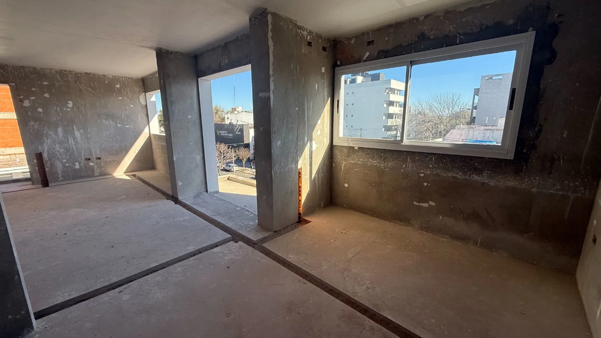 DEPARTAMENTO DE 1 DORMITORIO EN VENTA EN POZO SUM foto 2