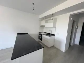 Venta Monoamb a Estrenar con Balcón y cochera CABA foto 2