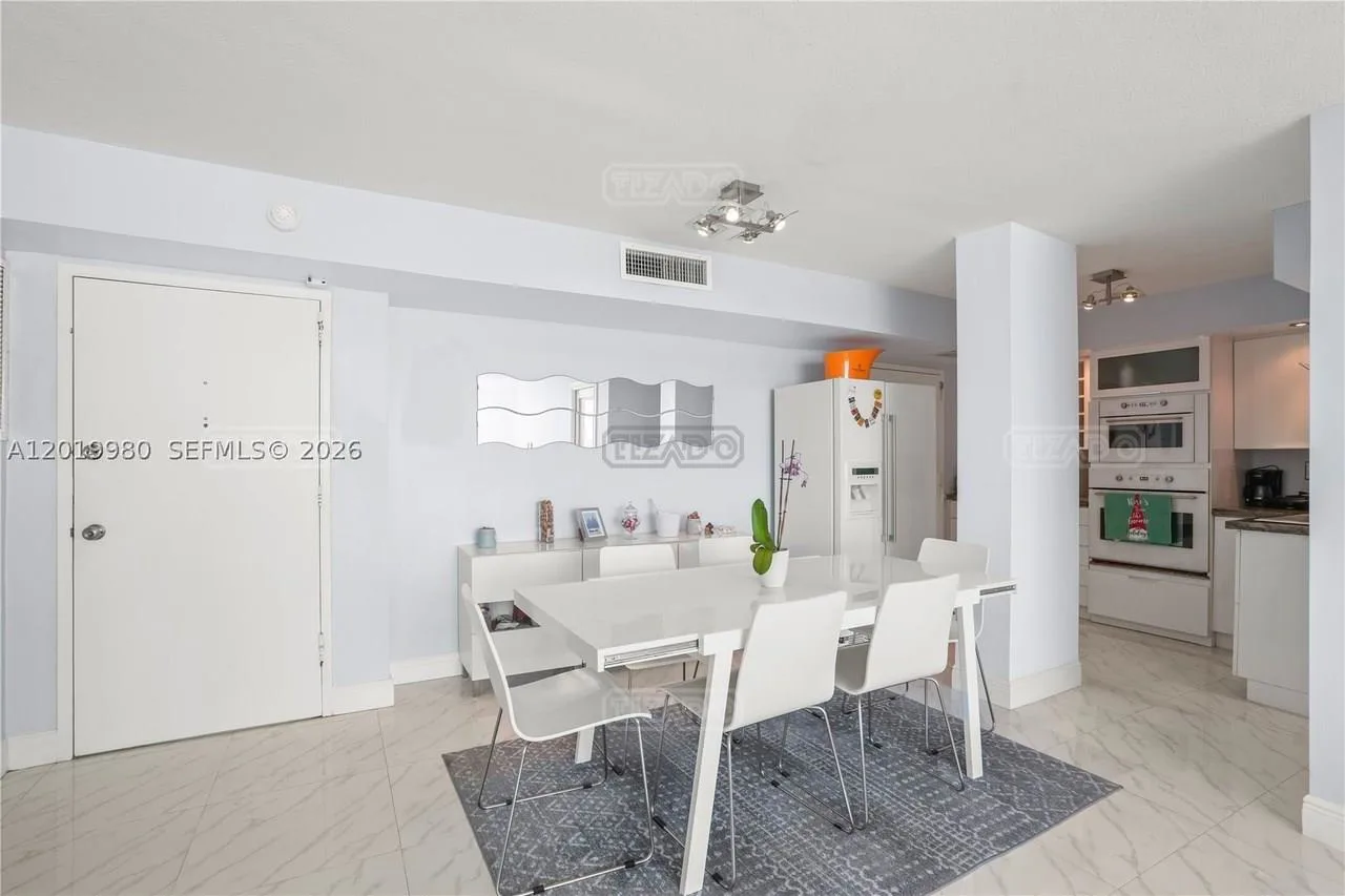 7135 Collins Ave #712 7100 foto 2