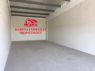EXCELENTE LOCAL EN VENTA, VERDI 57 foto 1