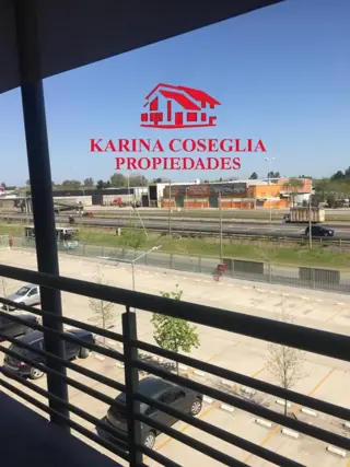 EXCELENTE LOCAL EN VENTA, VERDI 57 foto 3
