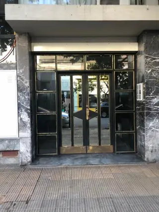 Venta de departamento en Edificio BO. Junín. foto 1