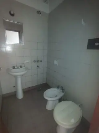 ALQUILO EXCELENTE DEPARTAMENTO DE UN DORMITORIO ZONA CUENCA DEL PLATA YA PASOS DEL CENTRO DE POSADAS foto 5