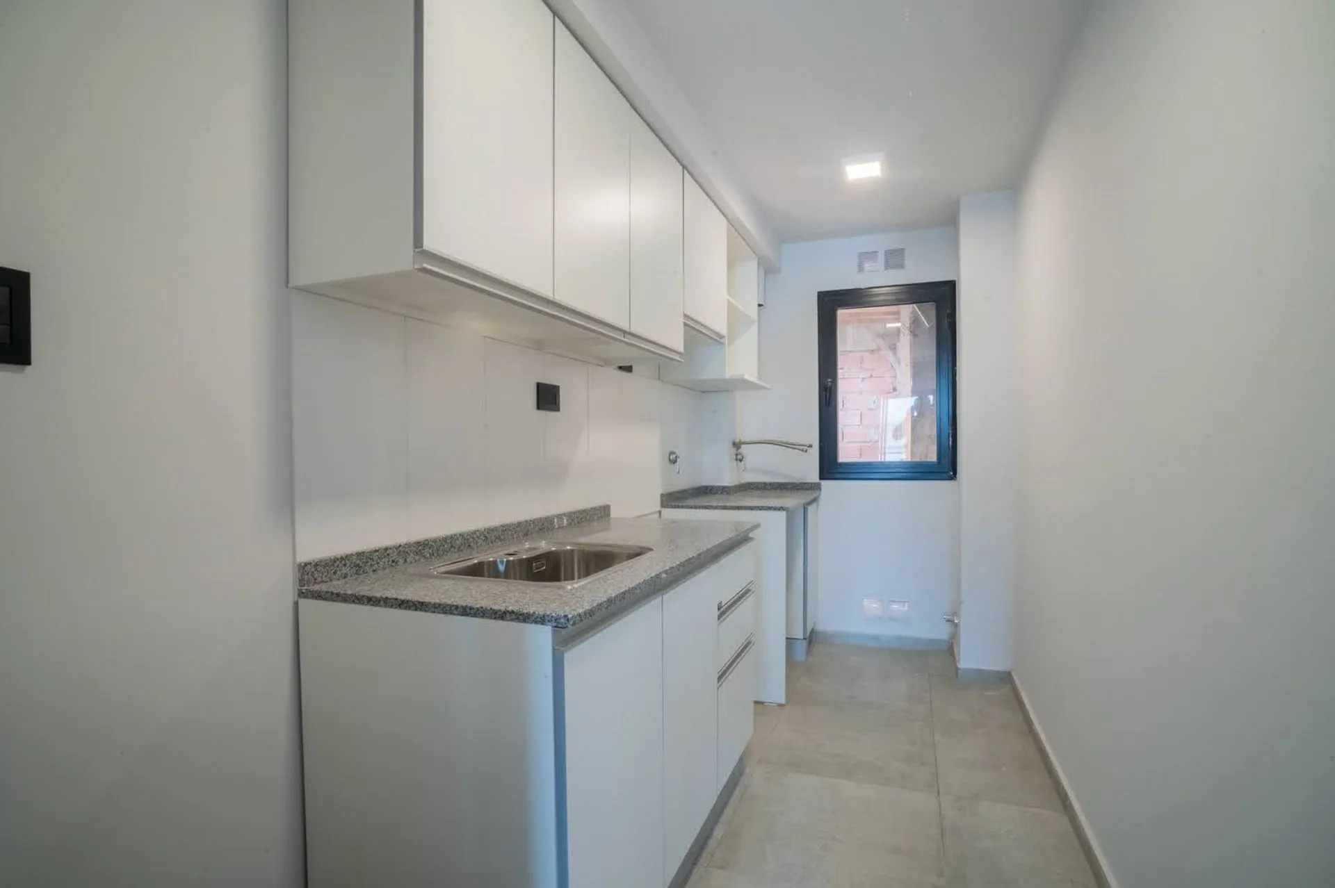 Venta Depto 2 Dorm y Cochera a estrenar Santa Fe foto 4