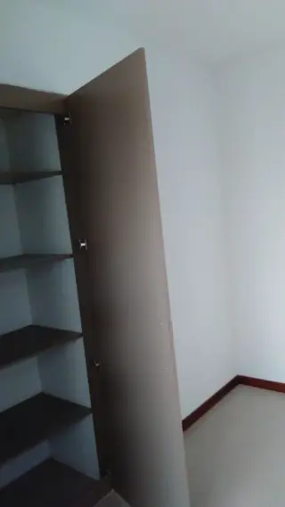 EXCELENTE DEPTO. EN PLANTA ALTA DE DOS AMB. CON PATIO Y LAVADERO foto 5