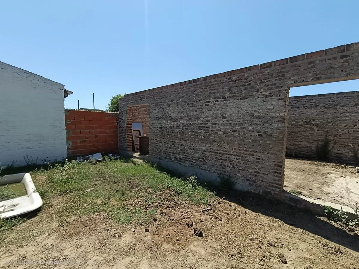 TERRENO CON PILETA EN ALVEAR foto 4