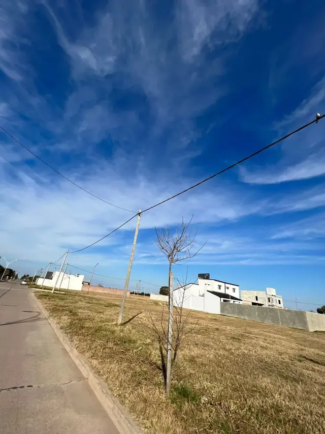 TERRENO EN VENTA