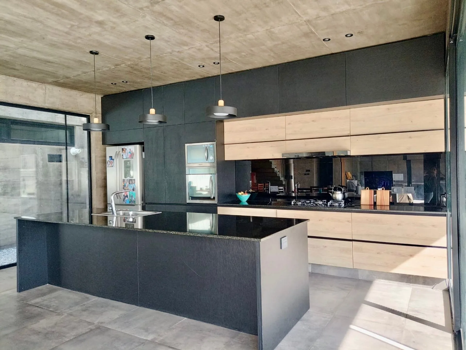 VENTA CASA BAJO LA VIÑA 445 m2 + 1092 m2 TERRENO foto 4