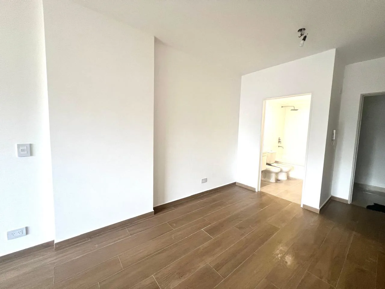 Monoambiente a estrenar al frente en Villa Luro - Ramón Falcón 4945, 6°B foto 4