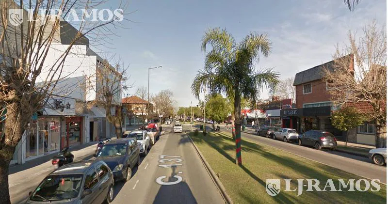 Local - Los Hornos foto 2