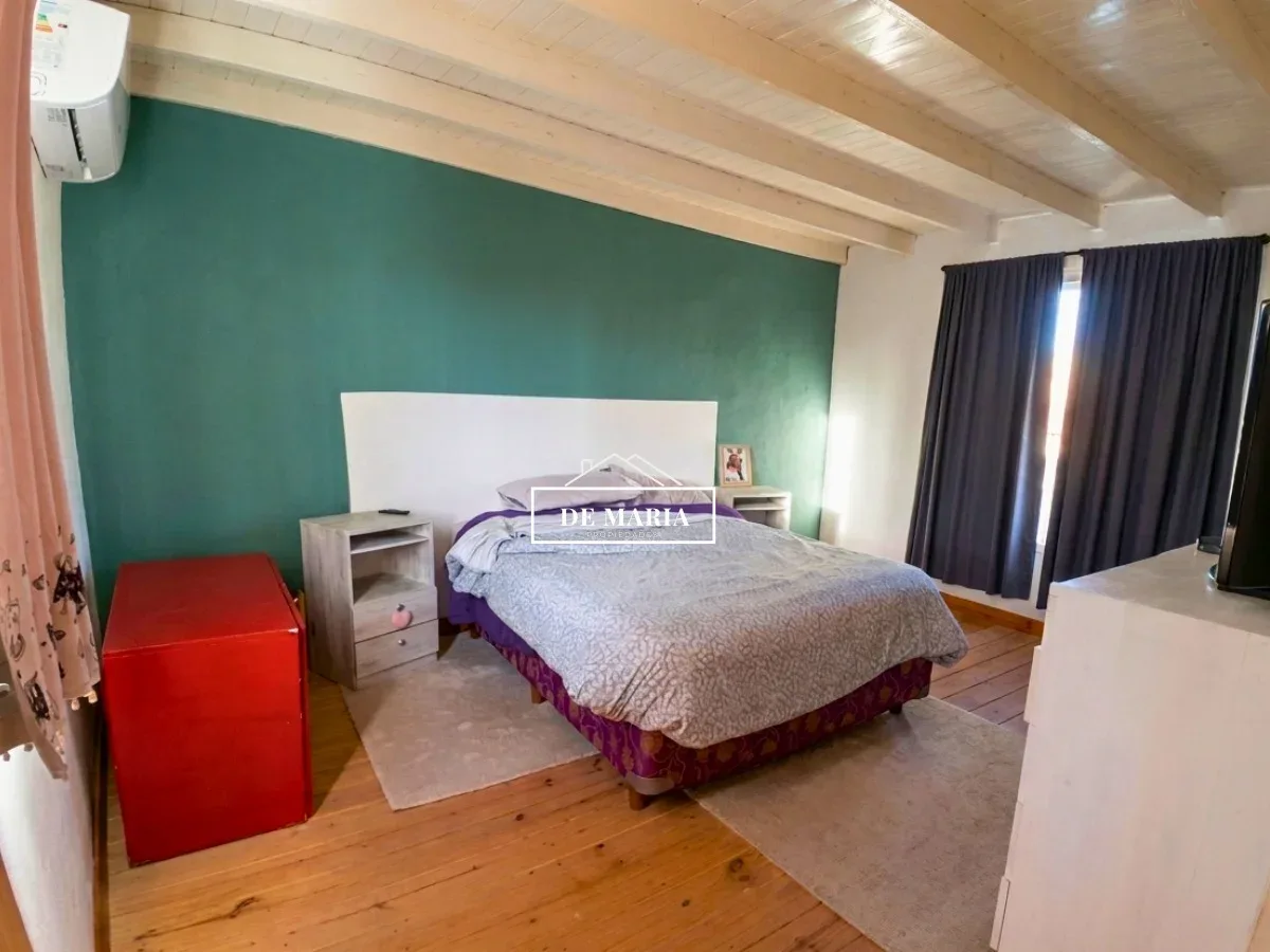 VENTA DE CASA DE 4 AMBIENTES CON PISCINA EN BARRIO CERRO RICO 2, BELEN DE ESCOBAR foto 3