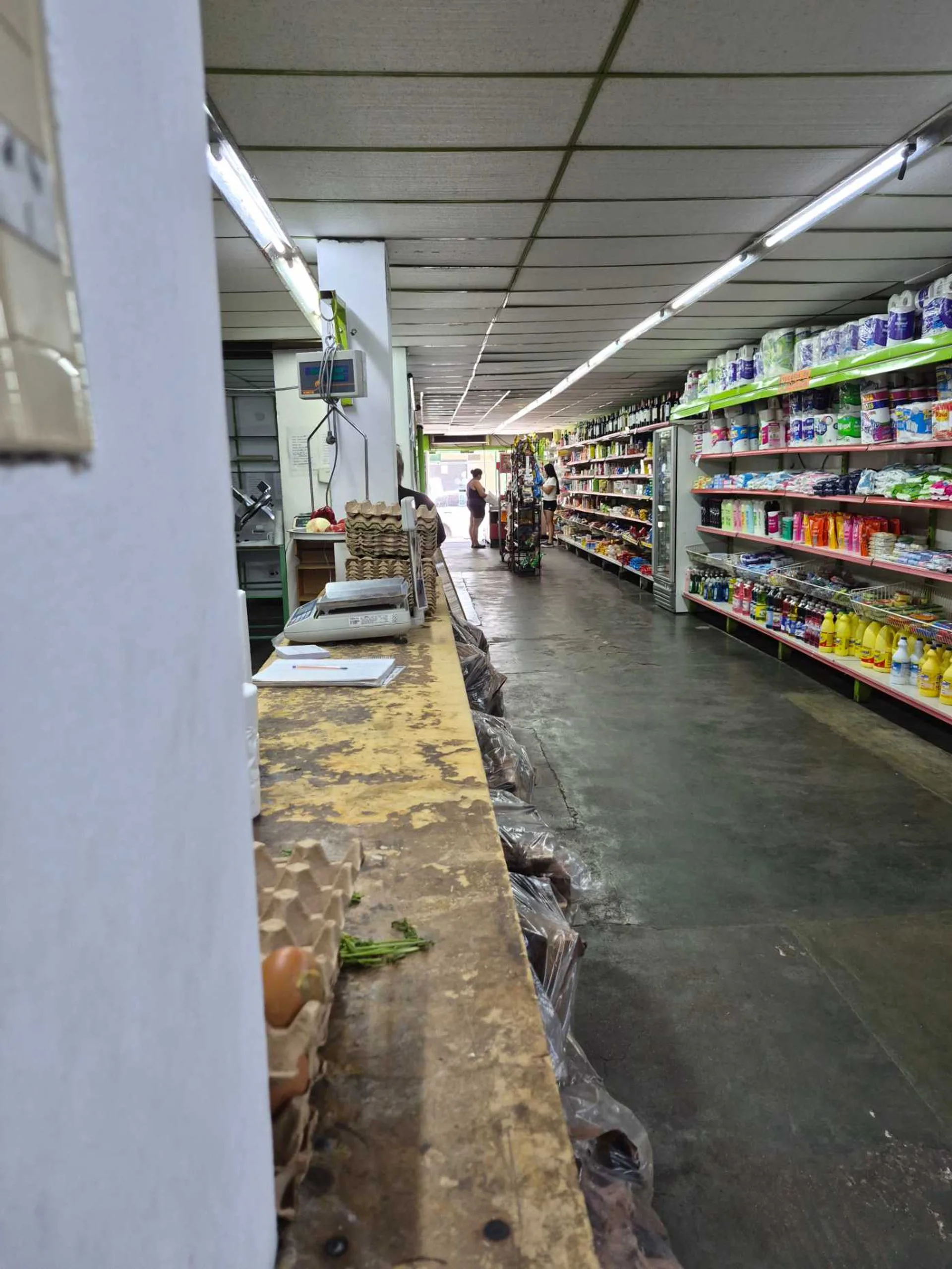 Amplia Vivienda con Gran Salón Comercial San Luis foto 3