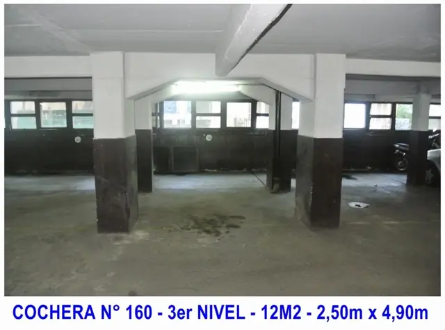 VENTA COCHERA FIJA CUBIERTA MICROCENTRO