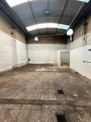 ALQUILER - LA TABLADA - GALPON 240 m2  - SOBRE AVENIDA CROVARA foto 4