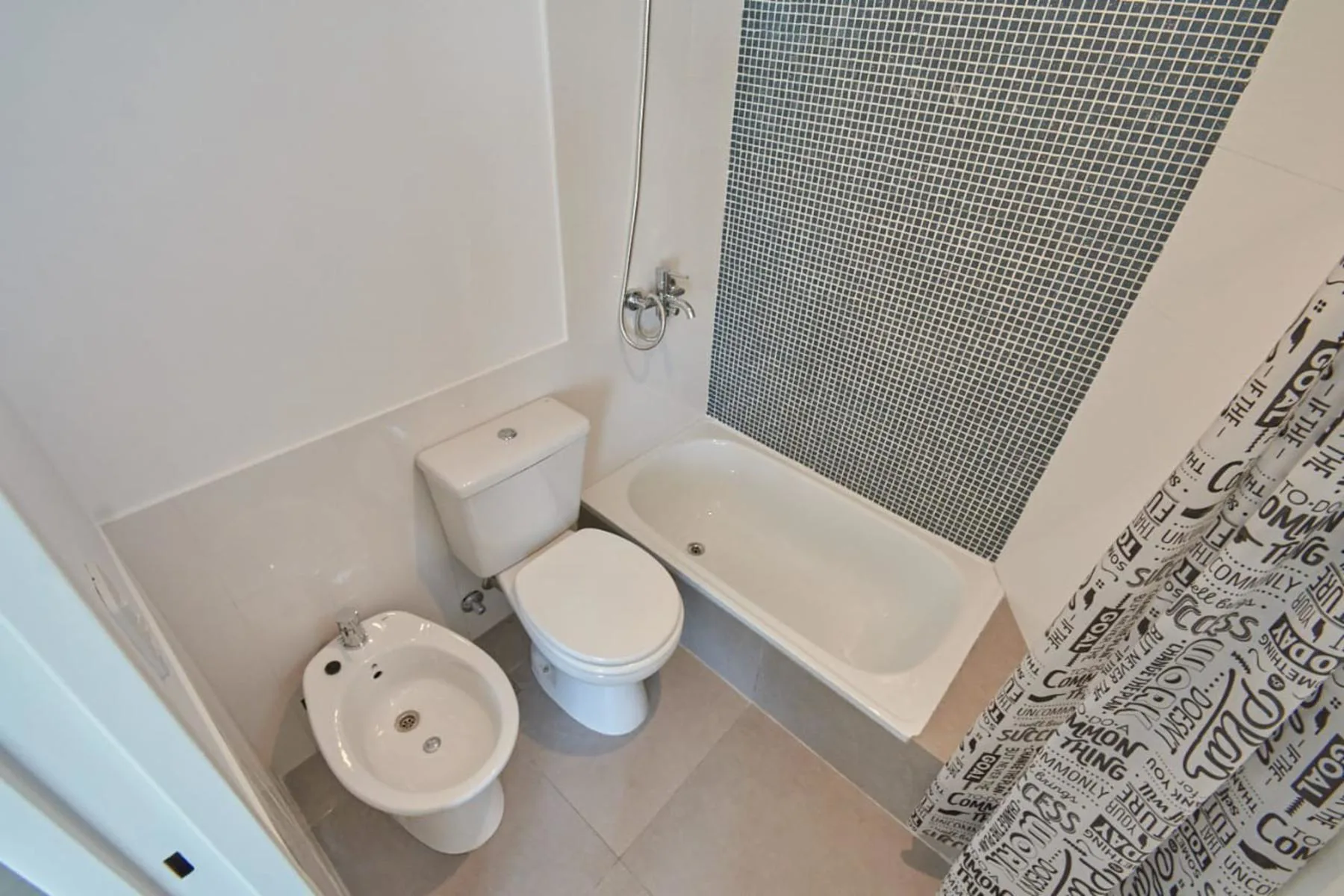 2-bedroom apartment in Recoleta – photo 10 of 19