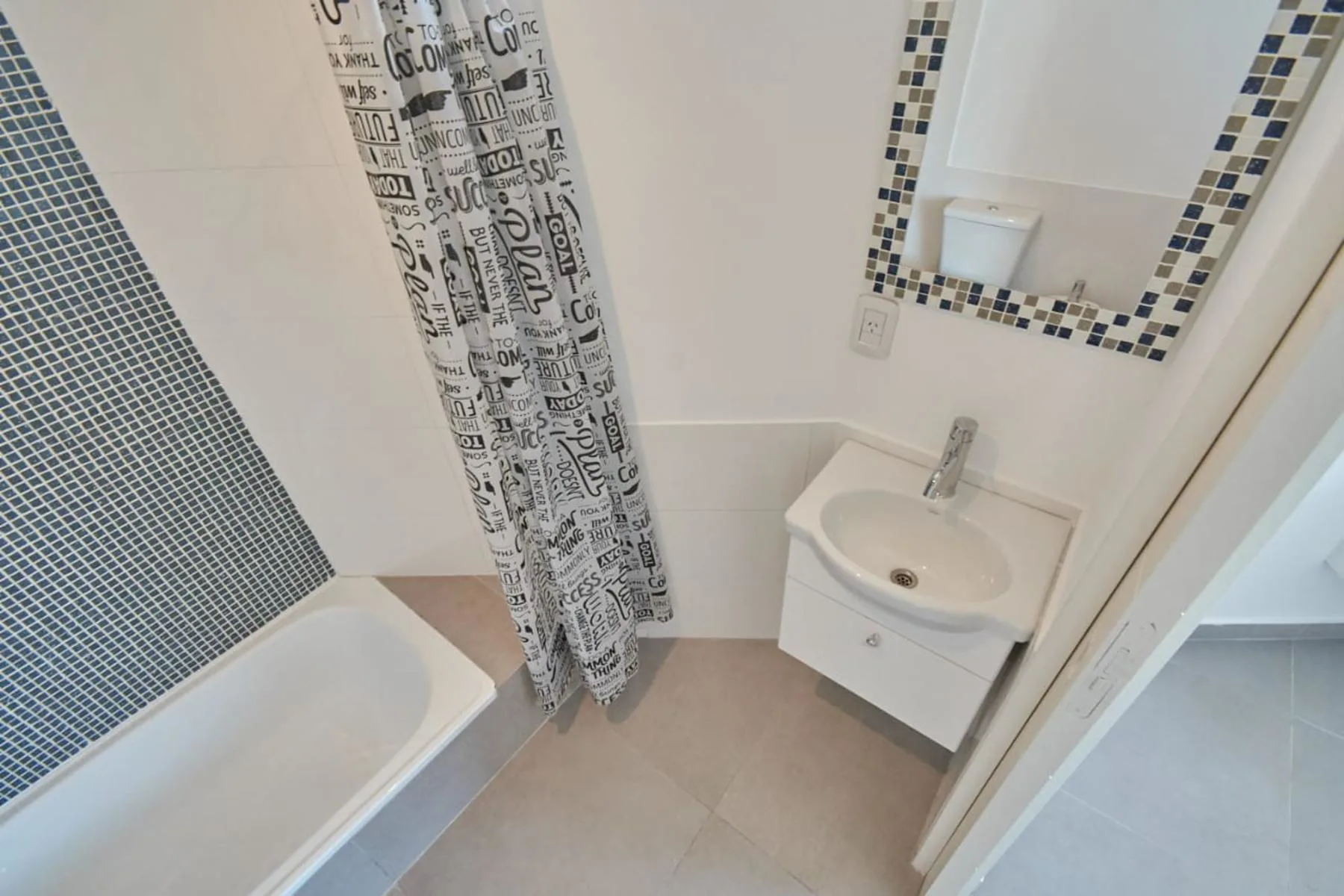 2-bedroom apartment in Recoleta – photo 12 of 19