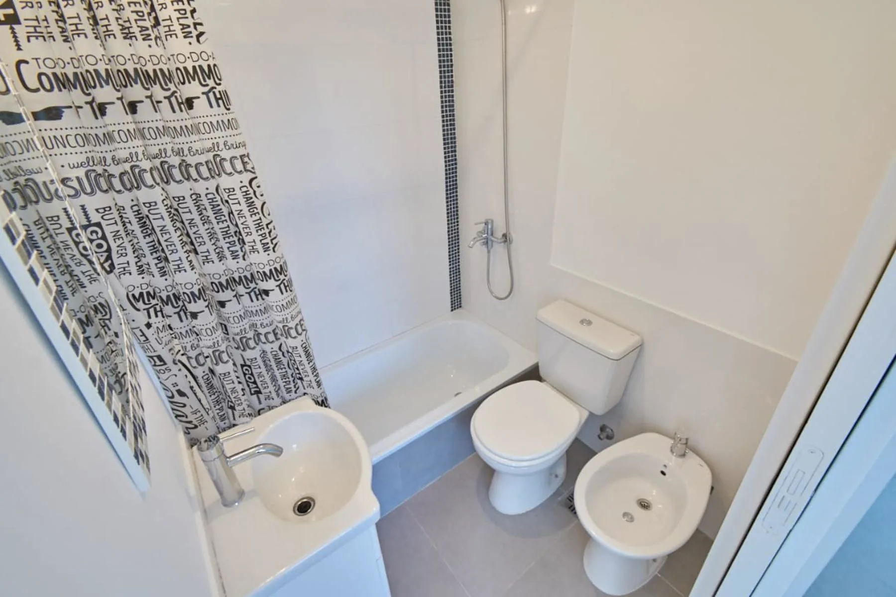 2-bedroom apartment in Recoleta – photo 18 of 19