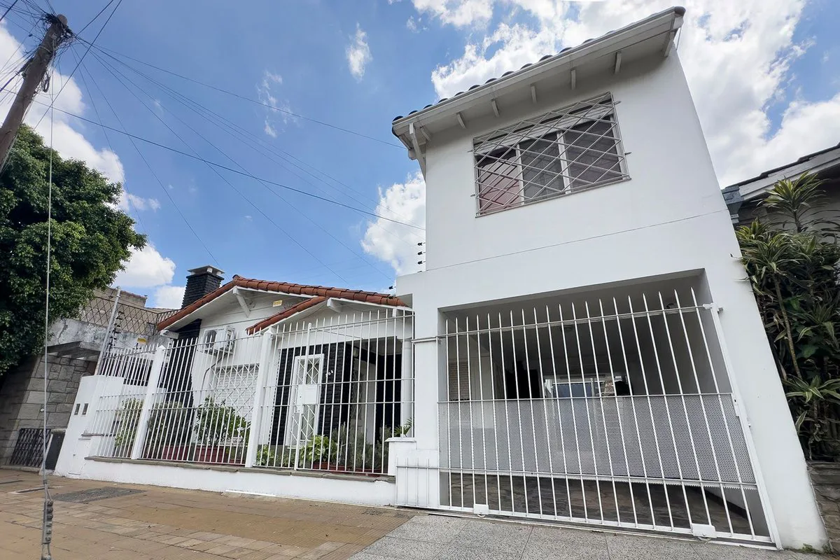 VILLA SARMIENTO VENTA CHALET 3-4 AMB A MTS GAONA foto 2