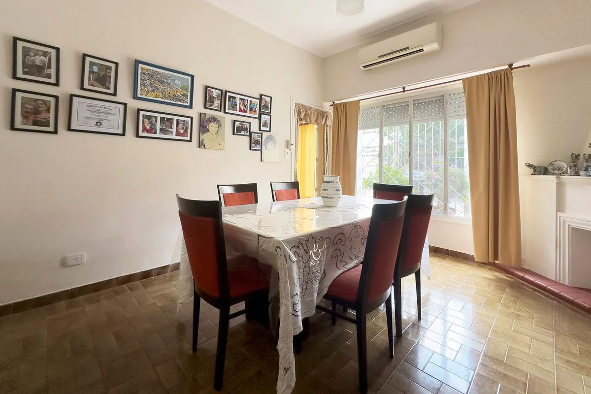 VILLA SARMIENTO VENTA CHALET 3-4 AMB A MTS GAONA foto 5
