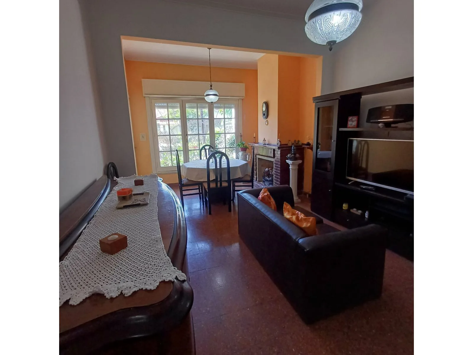 Venta de Casa 3 Ambientes en Villa Luzuriaga