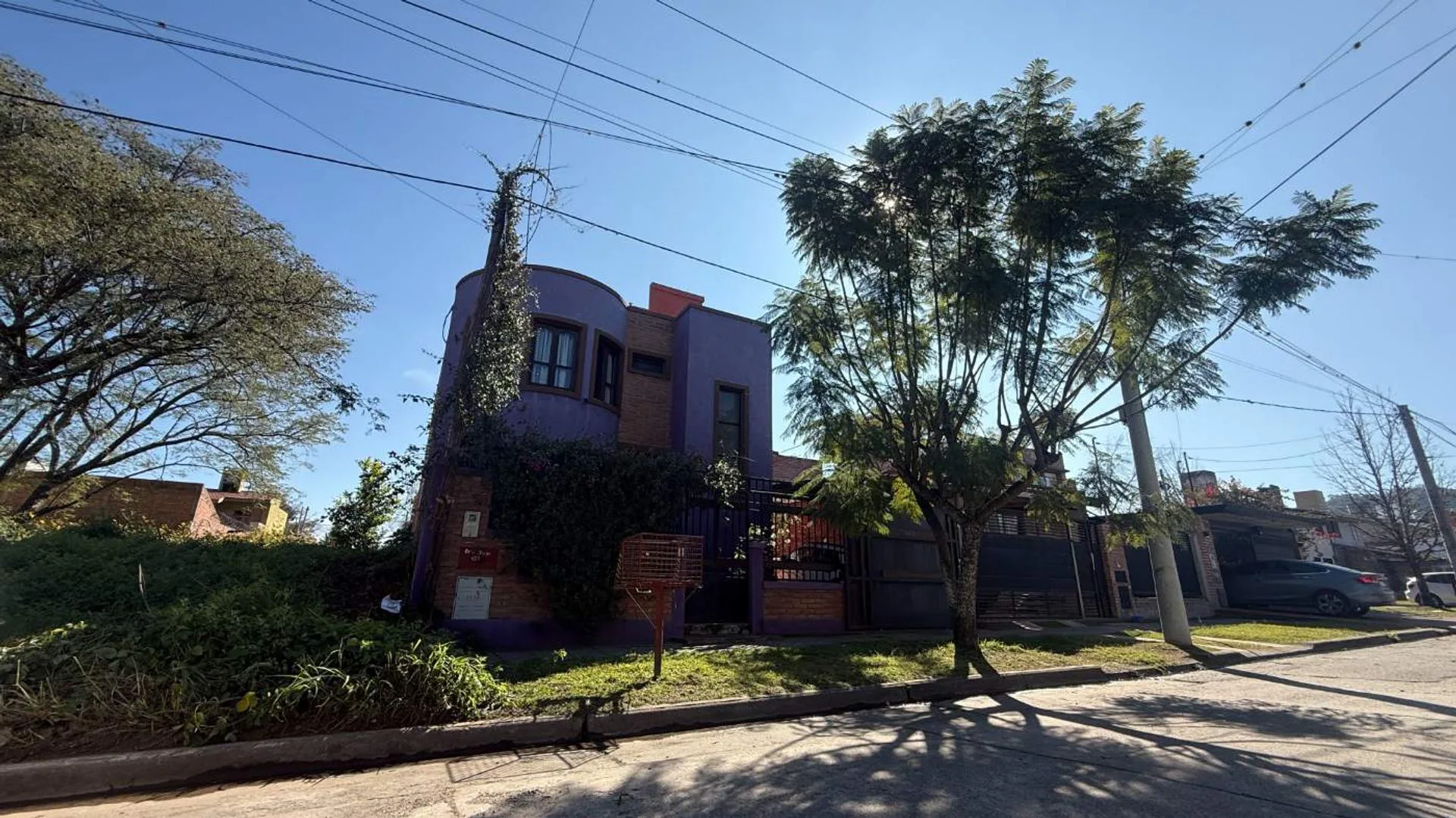 VENTA CASA 2 DORM- 310 m2 B° BAJO LA VIÑA foto 4
