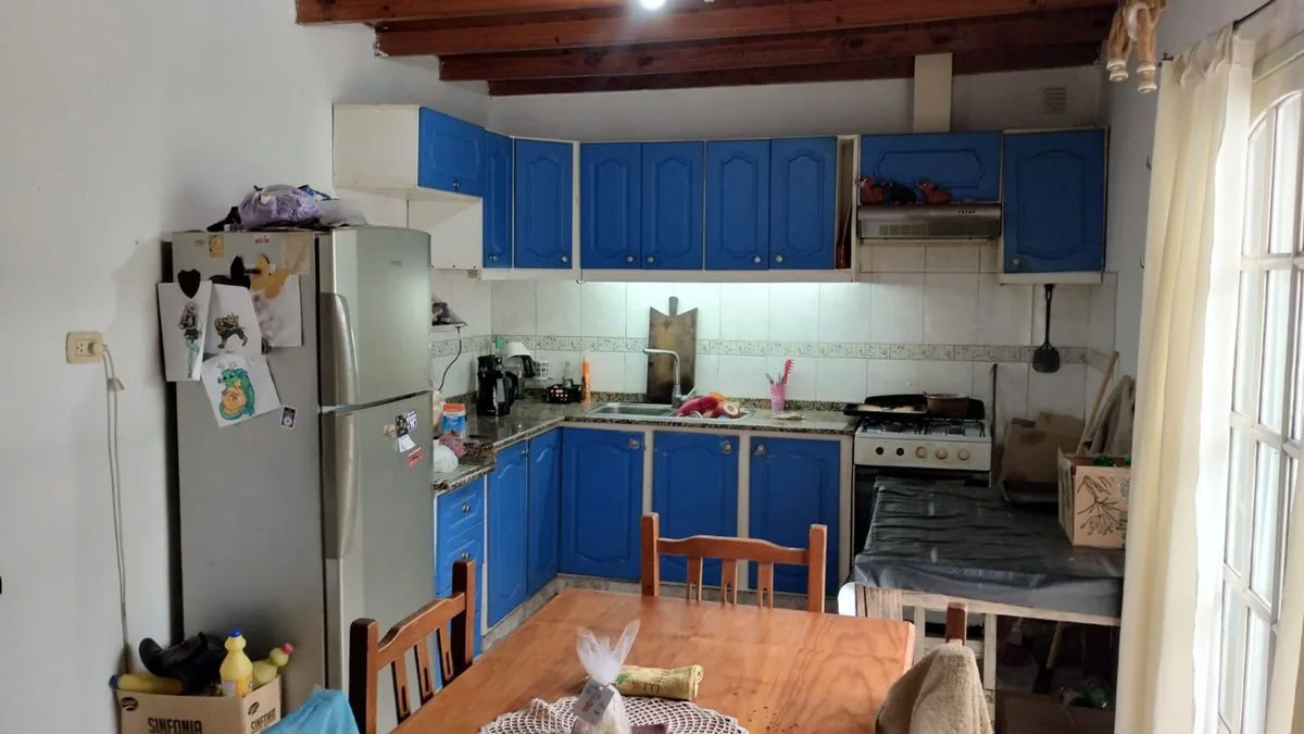 VENTA Casa 5amb c/cochera y pileta Gral. Rodriguez foto 4