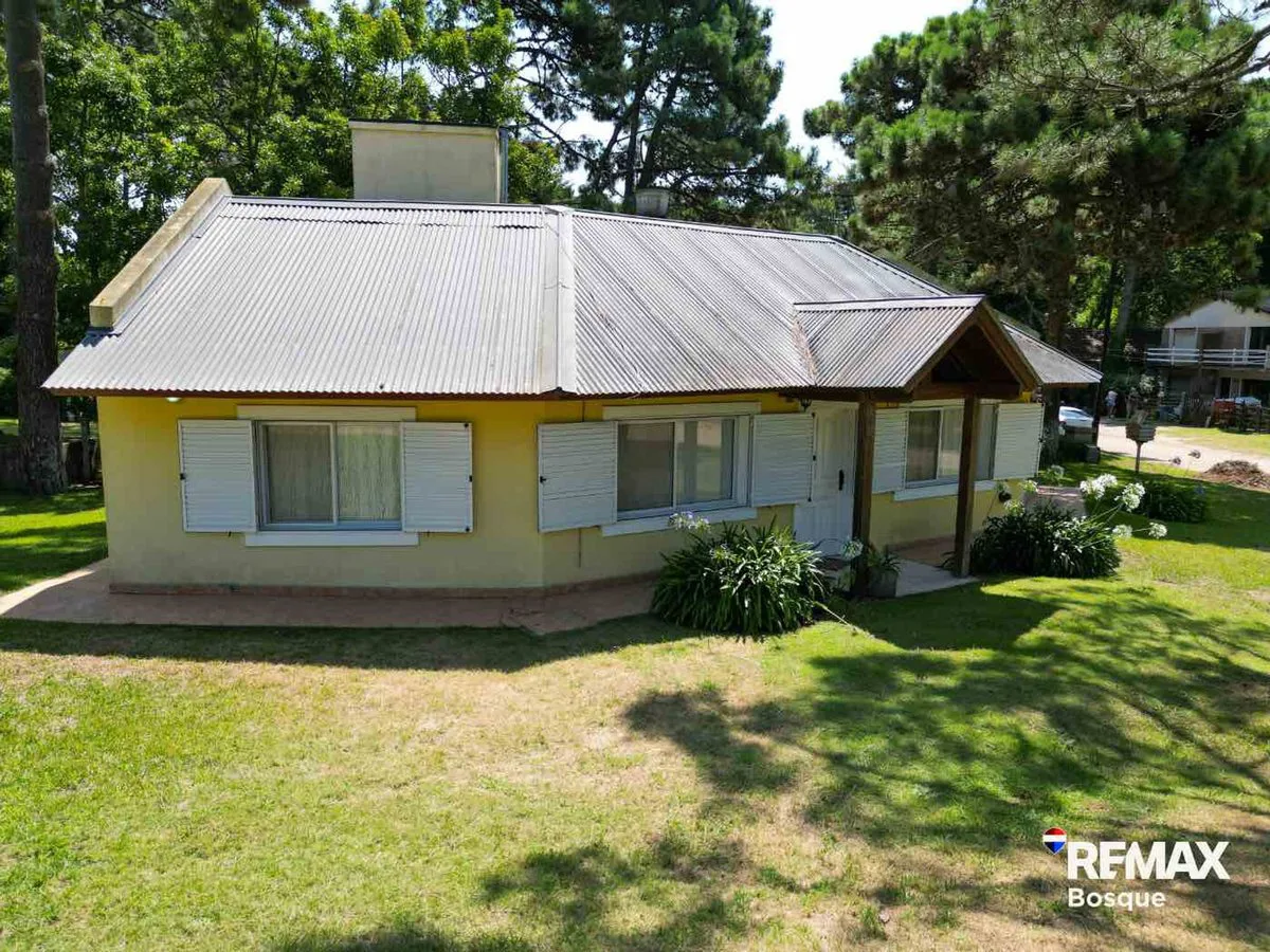 CASA VENTA VALERIA DEL MAR EN ESQUINA foto 4