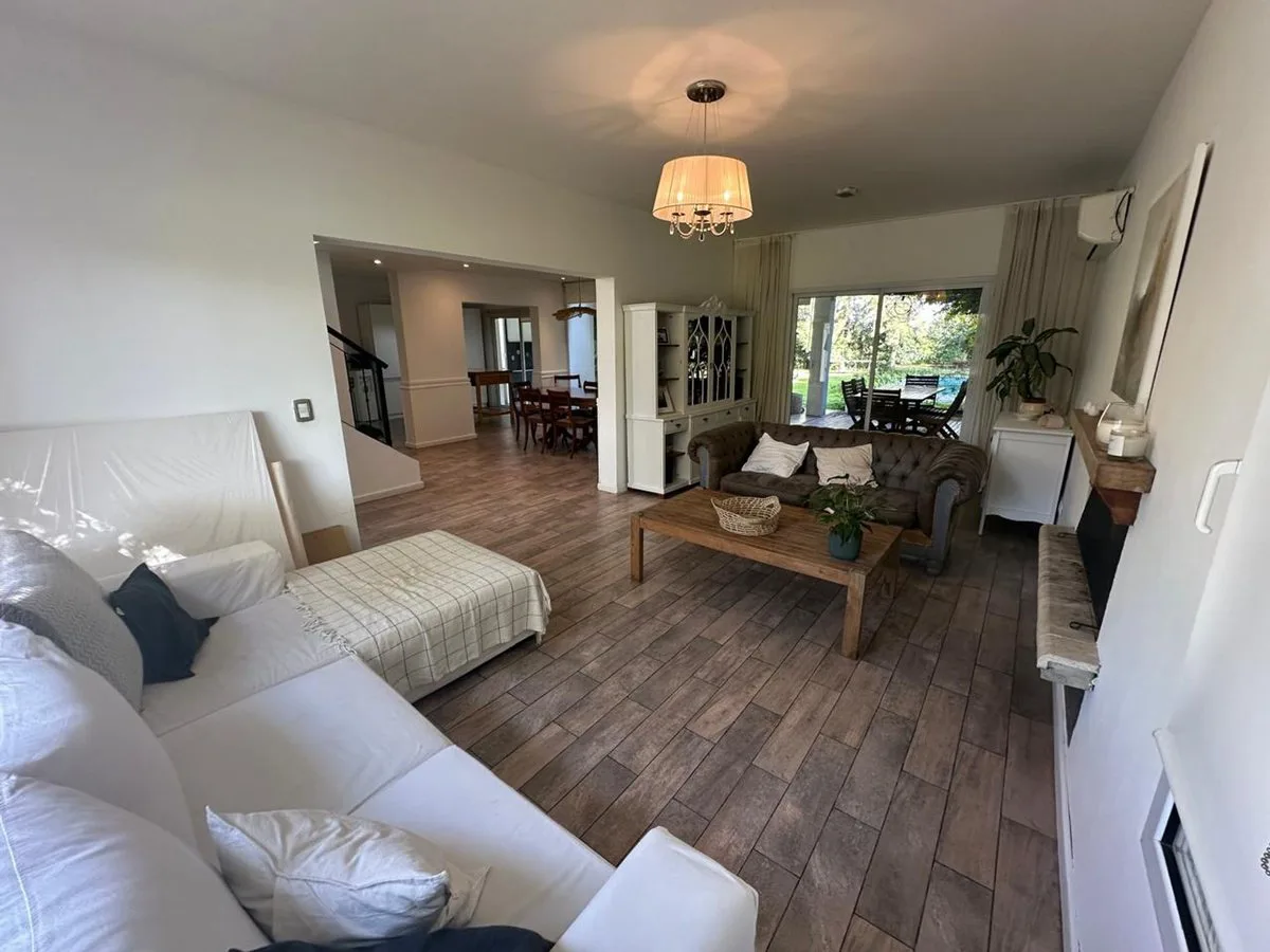 CASA EN  VENTA EN SAN ISIDRO LABRADOR APTO CREDITO foto 4