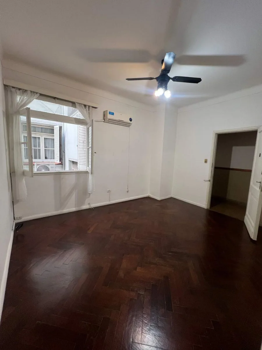 VENTA departamento 2 Ambientes Colegiales Amplio foto 4