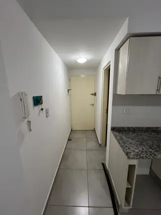 Luminoso departamento de monoambiente en alquiler foto 4