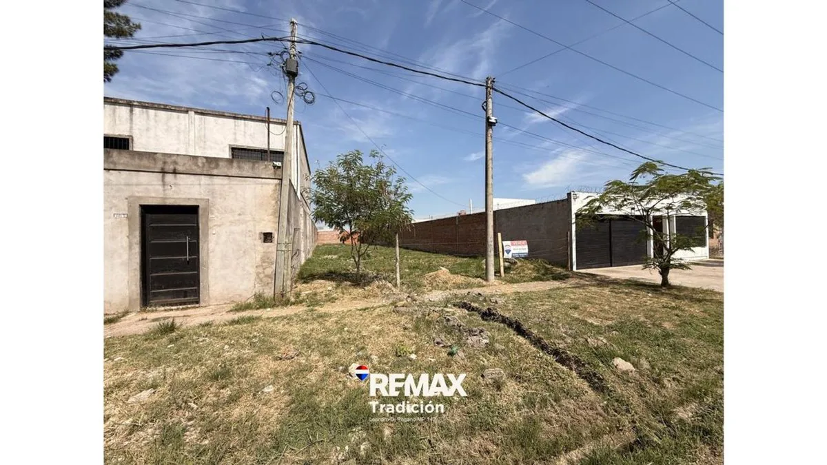 Lote de 500 m² en Venta  zona c/ gran desarrollo foto 2