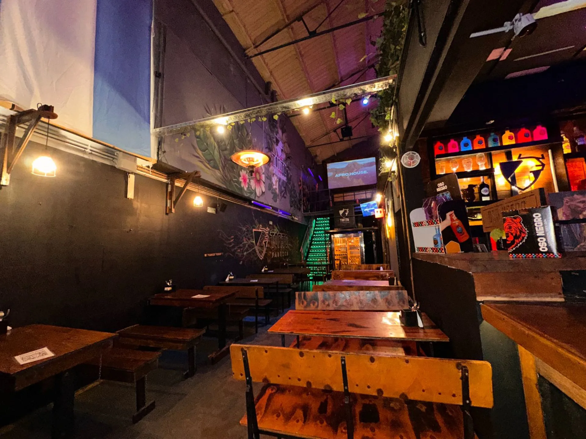 VENTA FONDO DE COMERCIO BAR CERVECERIA RESTO foto 2