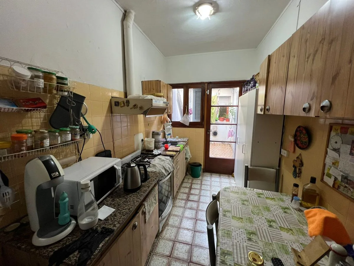 Casa 3 dormitorios en venta en La Plata c/cochera foto 5