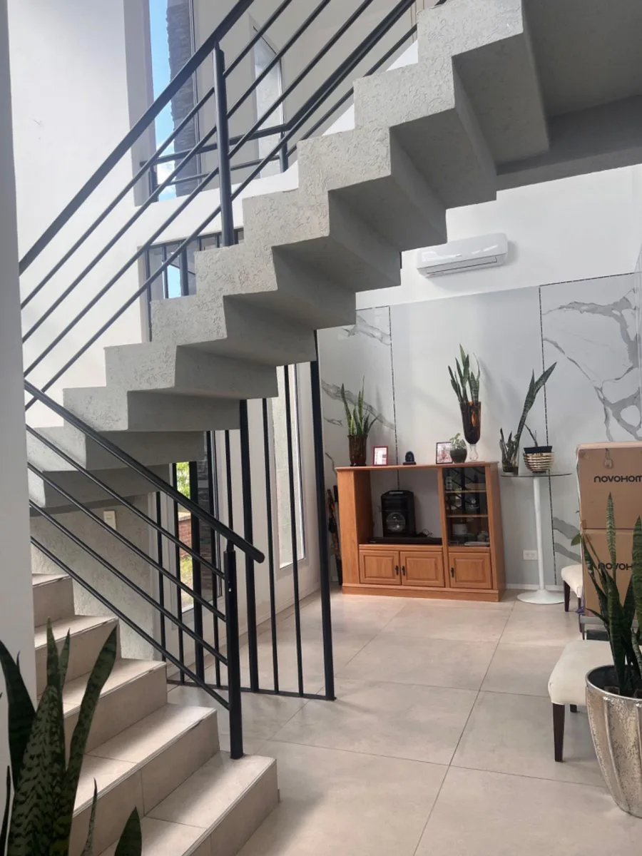 CASA EN VENTA 6 AMBIENTES STA GUADALUPE PILAR DEL foto 3