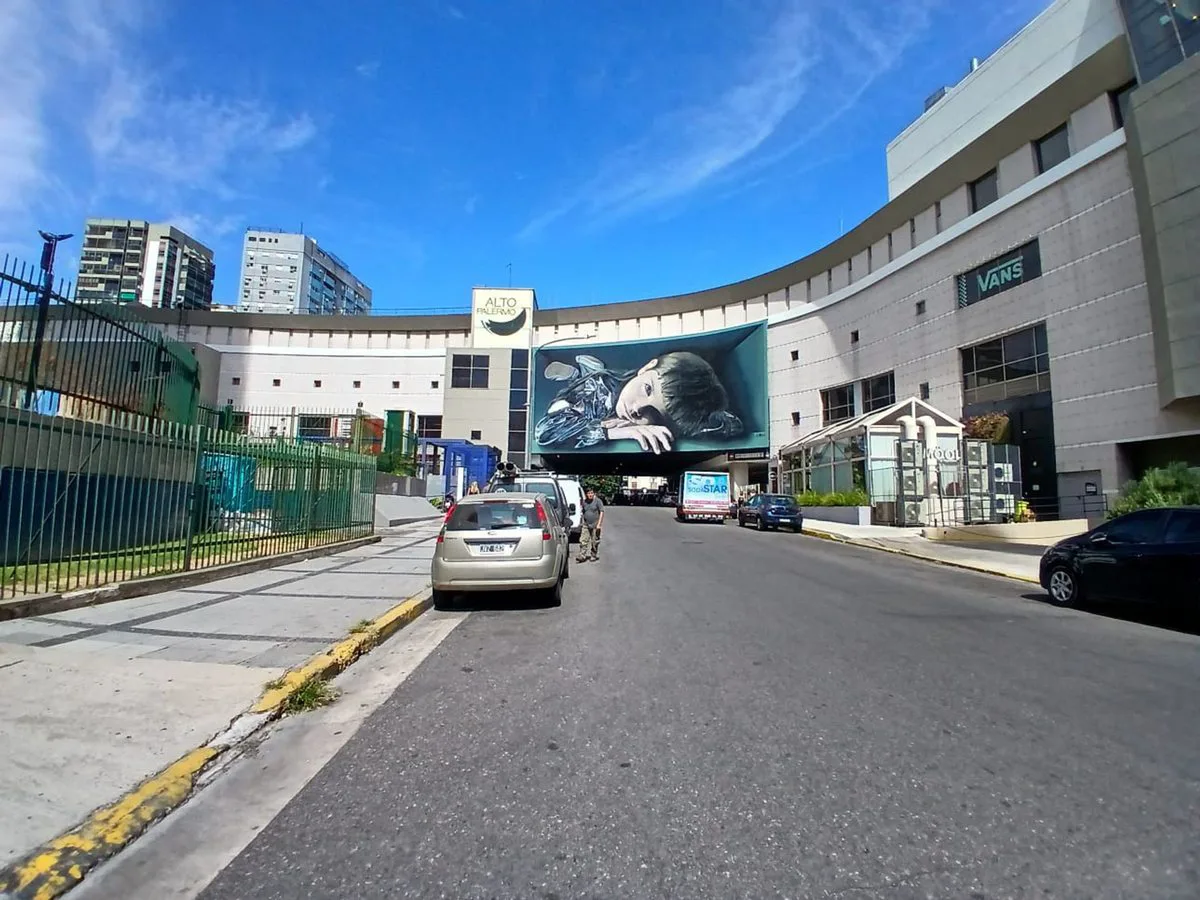 VENTA Cochera fija y cubierta - Alto Palermo foto 2