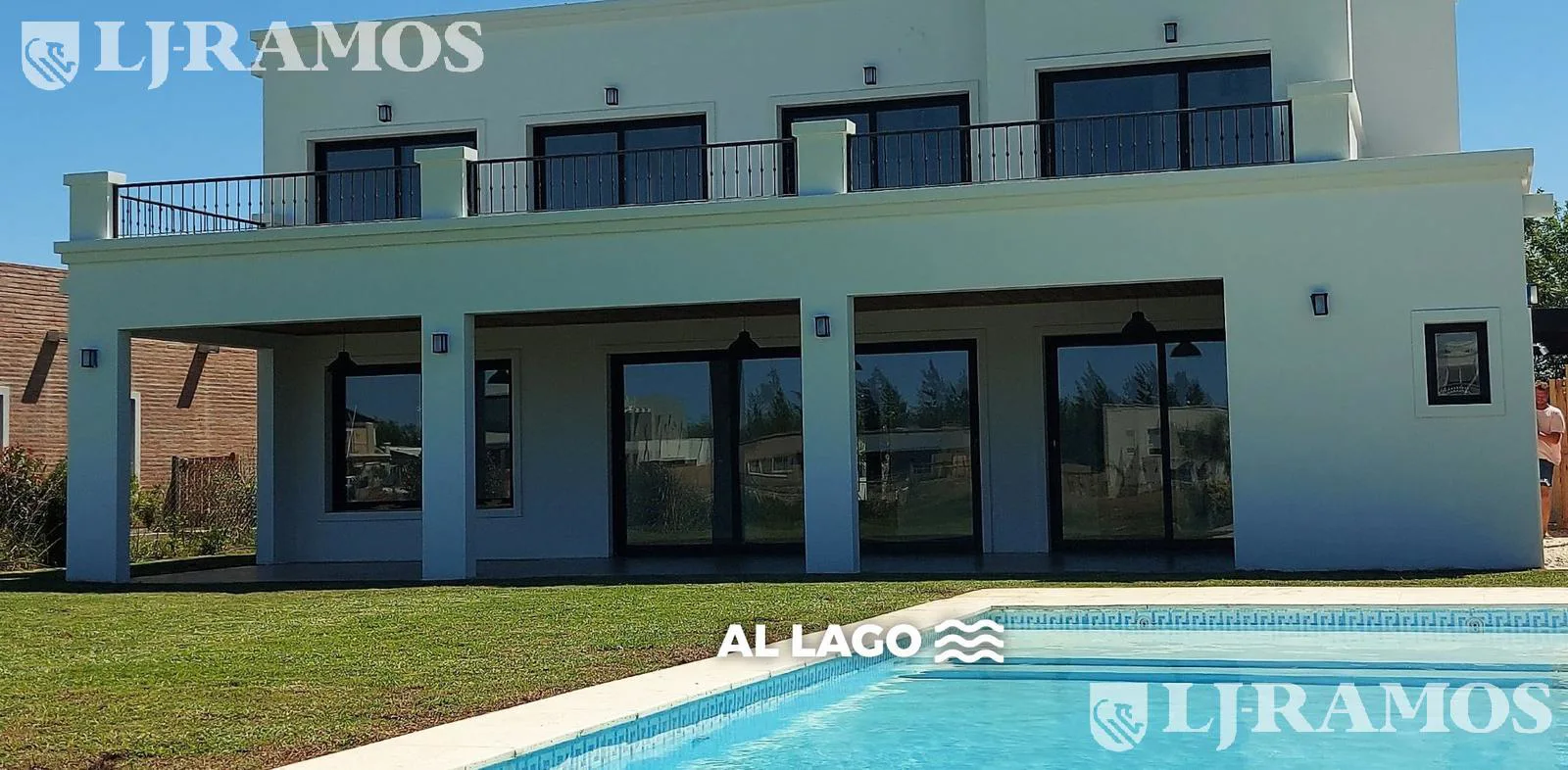 3 Dormitorios, Escritorio, Playroom y Area Servicio. Amoblada. foto 3