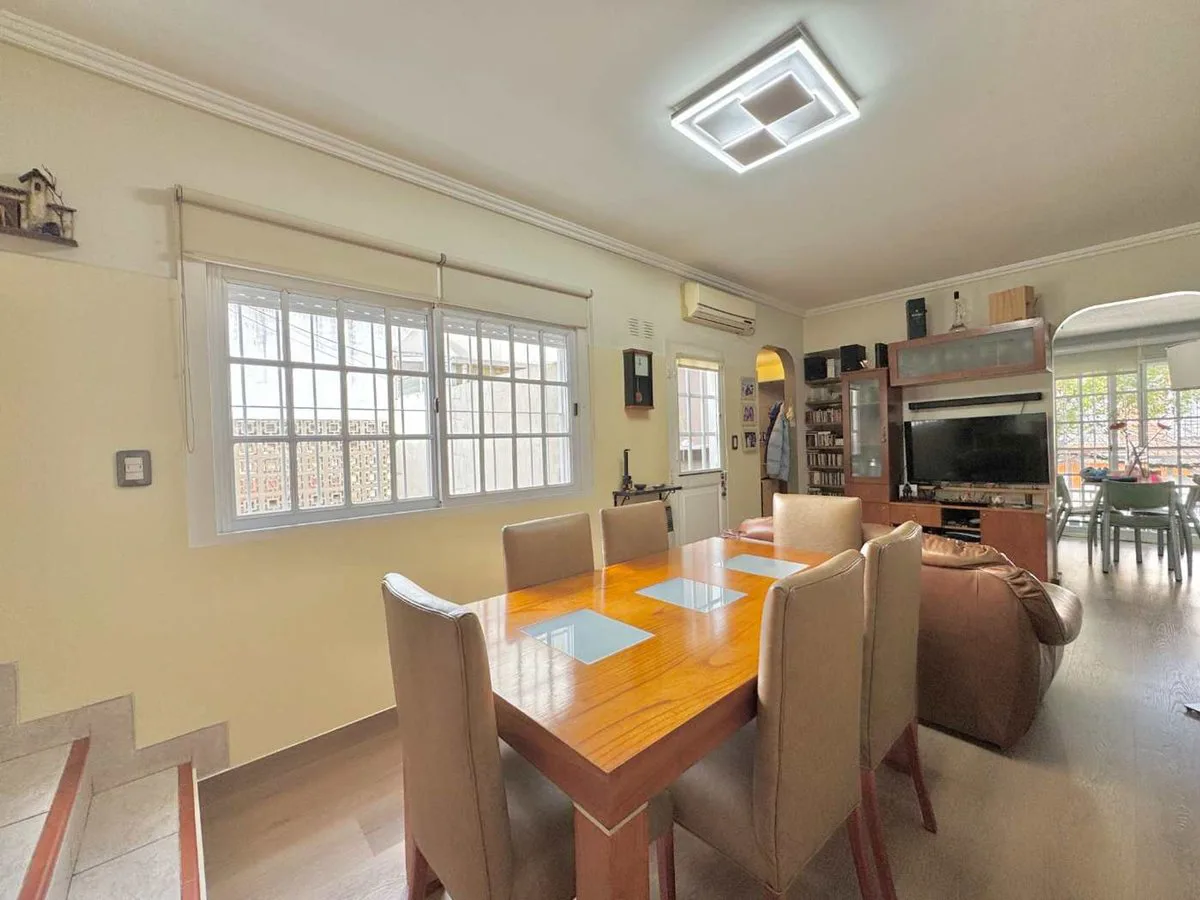 VENTA PH 3 AMBIENTES SIN EXPENSAS C/PATIO Y BALCON foto 4