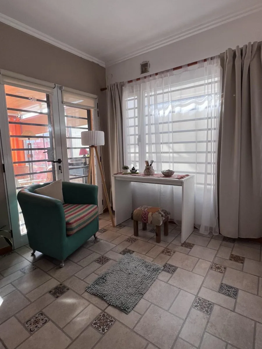 Propiedad ubicada en calle El Hornero al 40 - Barrio Montemar - Monte foto 3