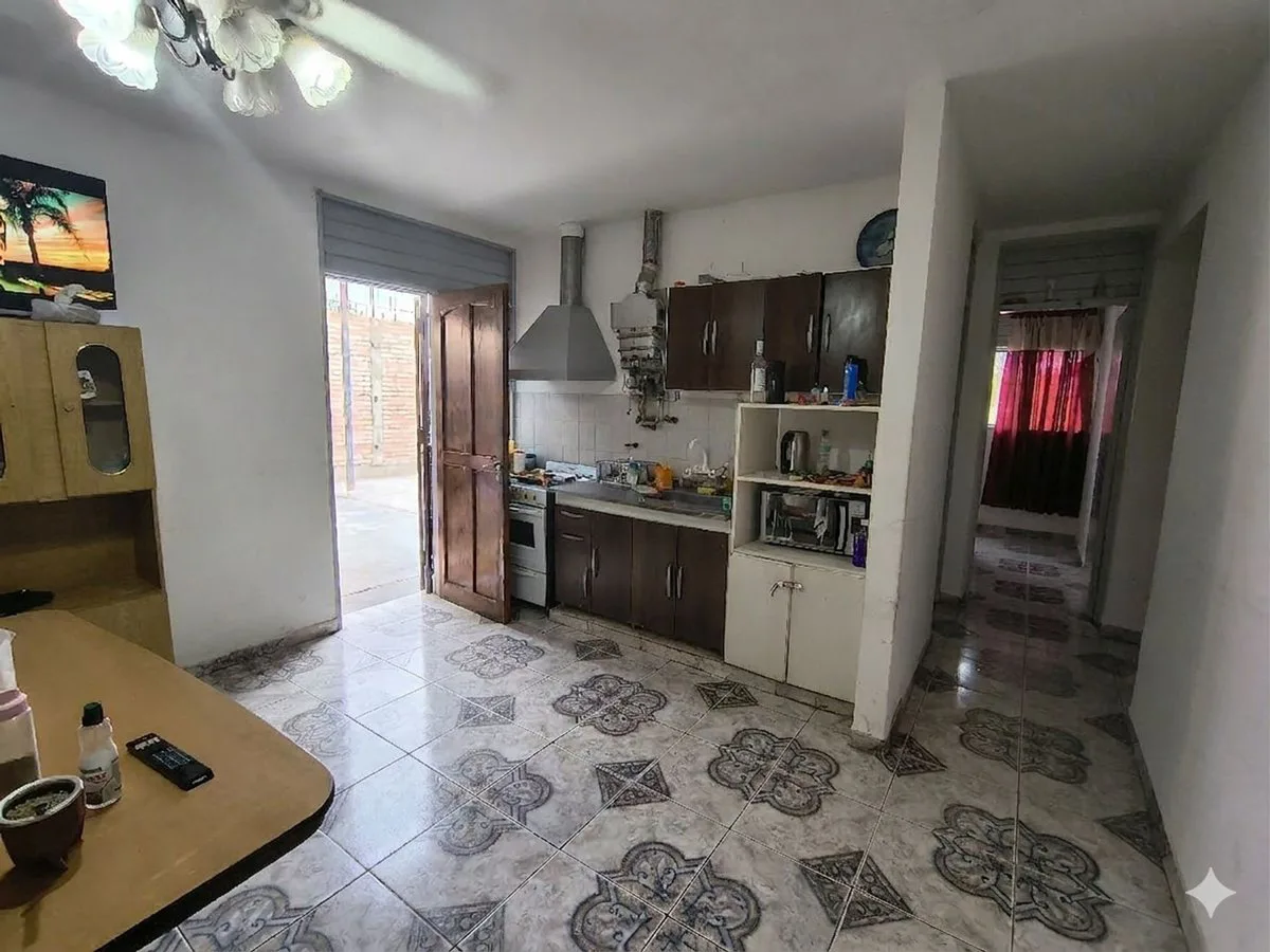CASA 3 HABITACIONES B° UPCN. POCITO