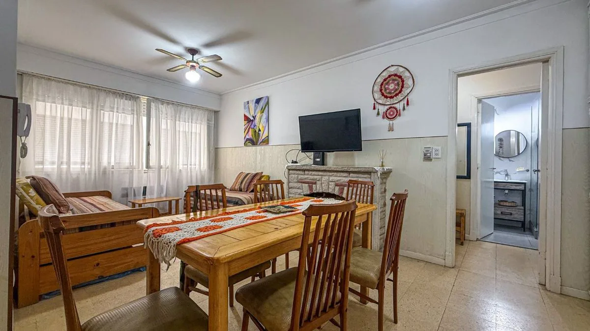 VENTA DEPARTAMENTO 2 AMBIENTES A METROS DEL MAR