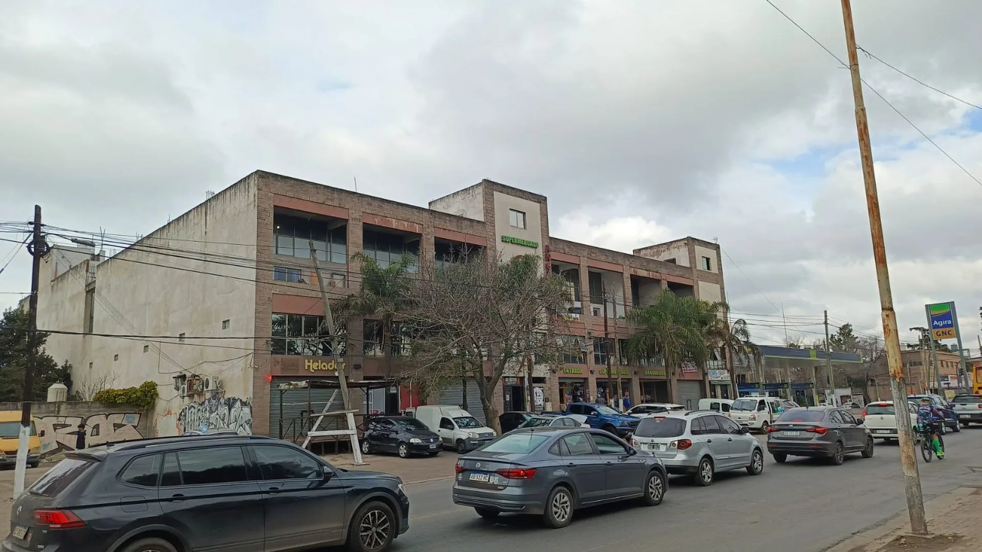 LOCAL, DEPARTAMENTO Y OFICINA EN VENTA 6000 M2 CUB foto 2